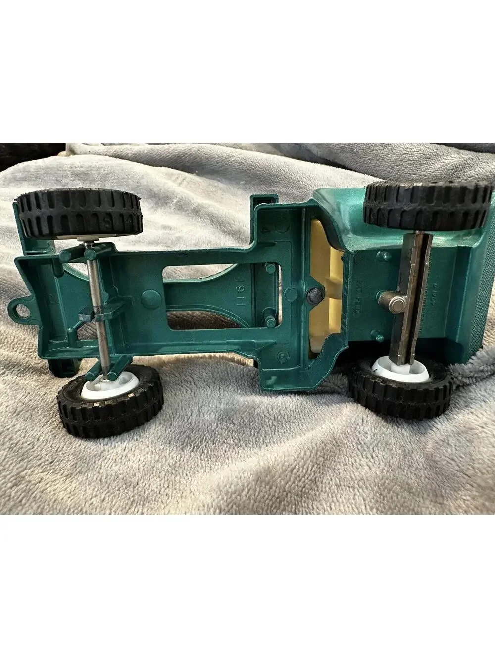 VTG 1969 Hubley Log Truck Gabriel Industries Inc 1911 Pressed Steel Green 7